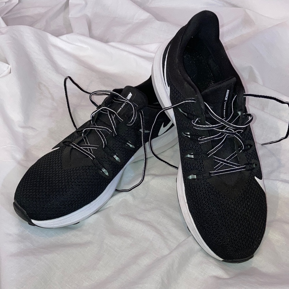 Nike Quest running shoes
